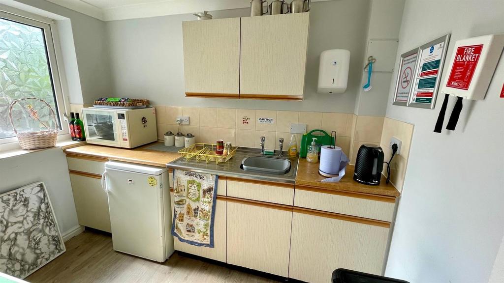 Kitchen tea room