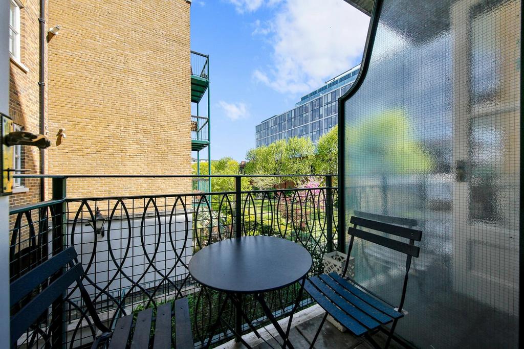  W6 B7844.jpg