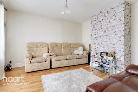 3 bedroom semi-detached house for sale, Mendip Crescent, Westcliff-On-Sea