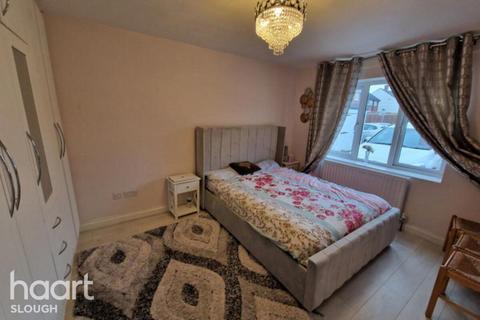 1 bedroom apartment to rent, The Cherries, Slough