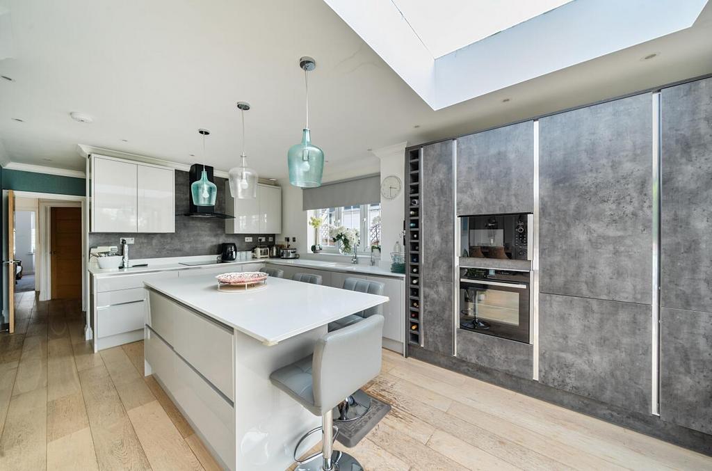 Davidson Frost-Wellings, DFW, Embry Way, Stanmore,