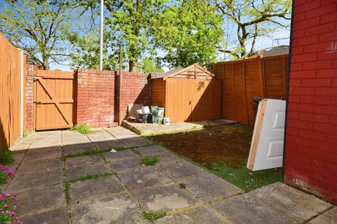 4 bedroom terraced house to rent, Clayburn Circle Basildon SS14