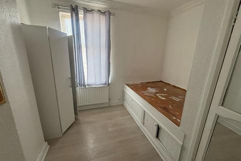 1 bedroom flat to rent, Stockfield Road, Yardley