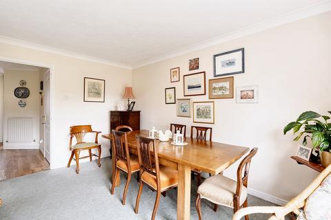 4 bedroom end of terrace house for sale, Don Bosco Close, Oxford, OX4