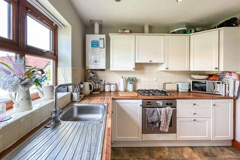 2 bedroom detached bungalow for sale, Maes Hir, Corwen