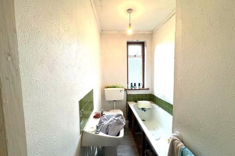 238 Sydney Road, London, N10 2RS