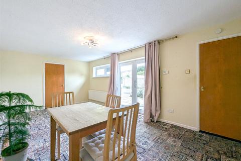 1 bedroom bungalow for sale, Woodend, Bristol BS15