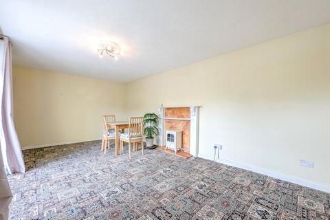 1 bedroom bungalow for sale, Woodend, Bristol BS15