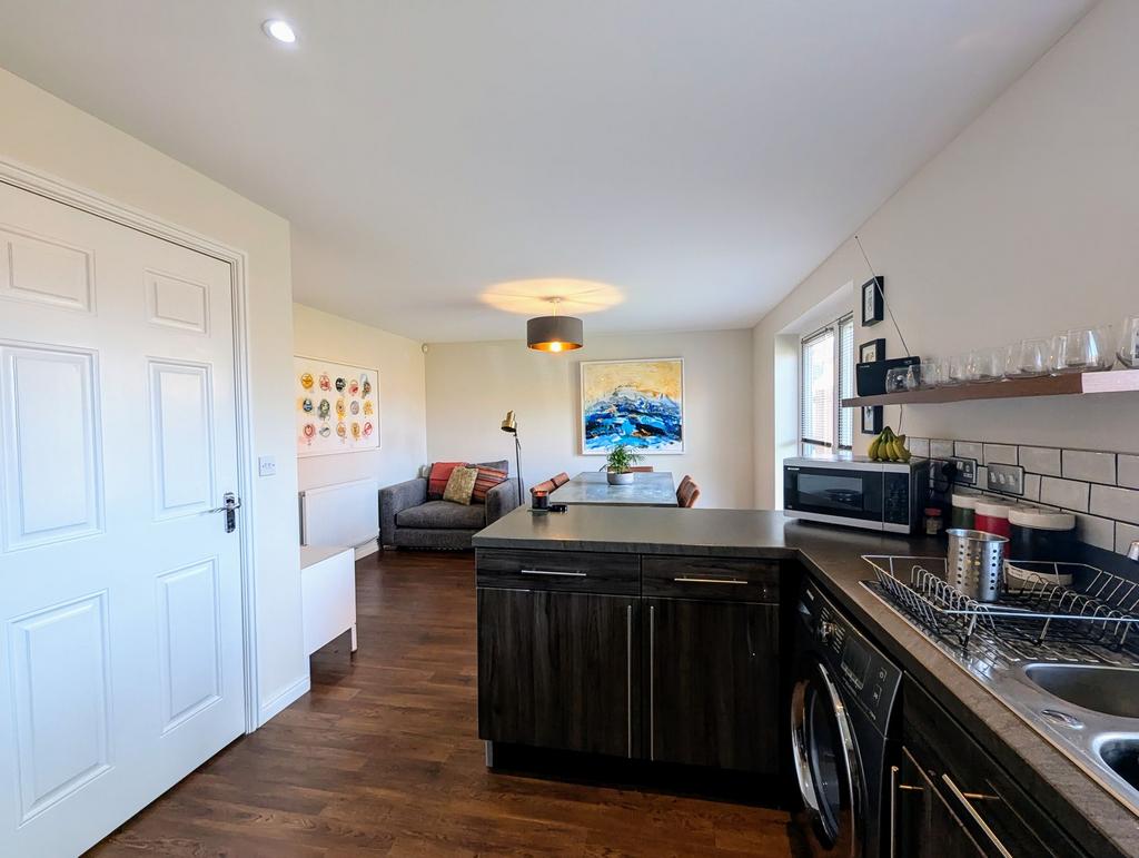 Kitchen / DIner