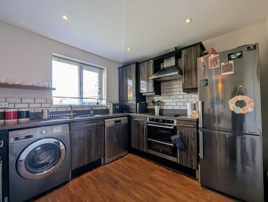 Kitchen / DIner
