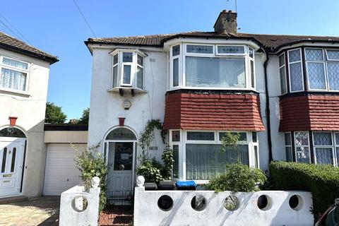4 bedroom end of terrace house for sale, 43 Dovercourt Avenue, Thornton Heath, CR7 7LJ