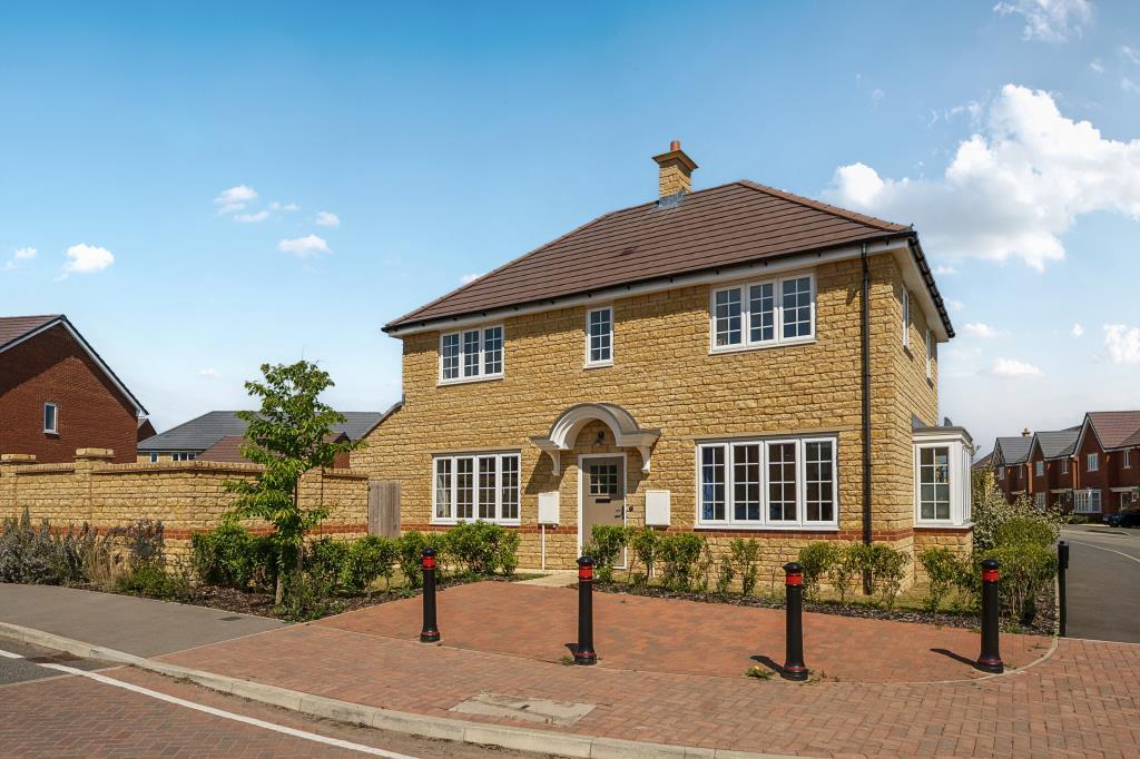 brize-norton-oxfordshire-ox18-4-bed-detached-house-for-sale-500-000