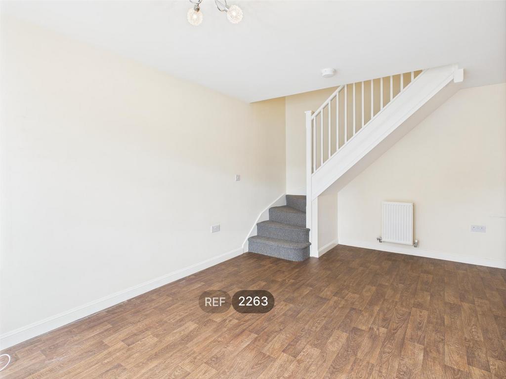 Kitchen &amp; Living area