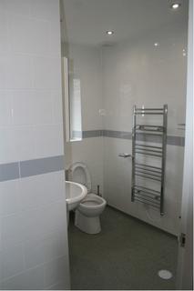2 bedroom flat to rent, Rathbone Road, Liverpool L13