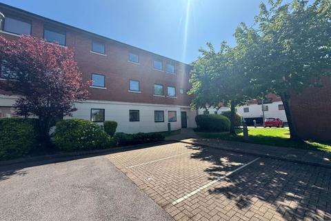 1 bedroom apartment to rent, Henke Court, Cardiff Bay,