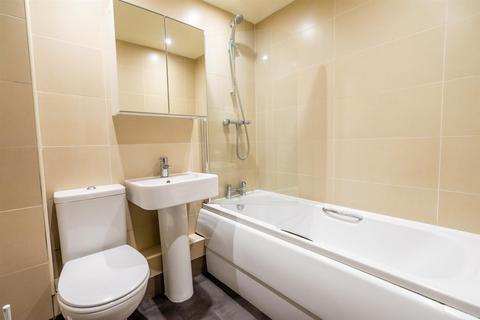 2 bedroom apartment to rent, Crossley Court, Clarence Street, York, YO31 7DE