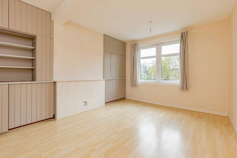 4 bedroom flat for sale, The Green, Davidsons Mains, Edinburgh EH4