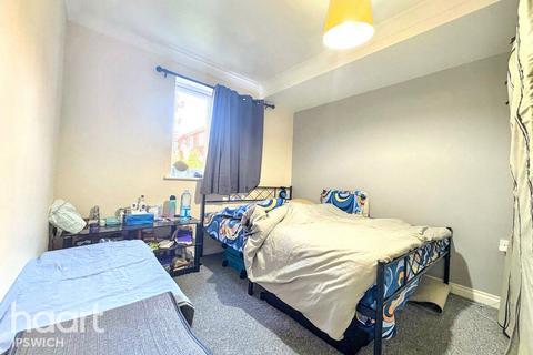 undefined, Lime Tree Place, Ipswich