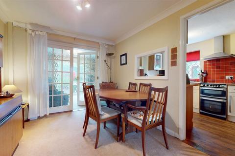 undefined, Browning Crescent, Bletchley, Milton Keynes