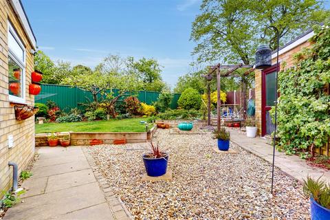 undefined, Browning Crescent, Bletchley, Milton Keynes