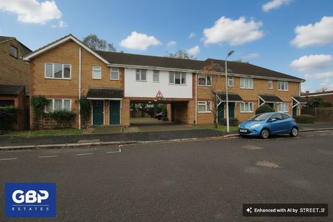 3, Alexandra Place Alexandra Road, Romford, RM1 2AH