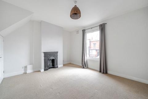 31 Elsham Terrace, Leeds, LS4 2RB
