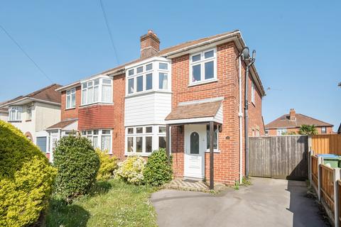 3 bedroom semi-detached house to rent - Vulcan Road, Hampshire SO15