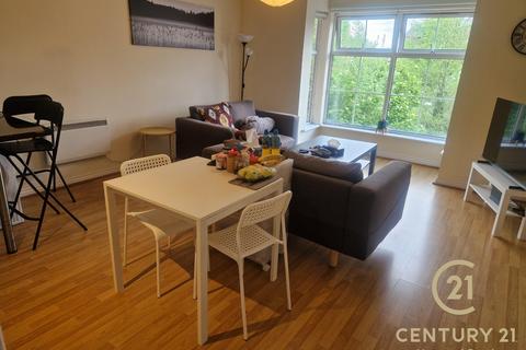2 bedroom apartment for sale, Chancellor Court, City Centre, L8