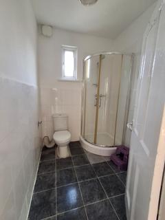 2 bedroom flat to rent, Leigh Road, London E6