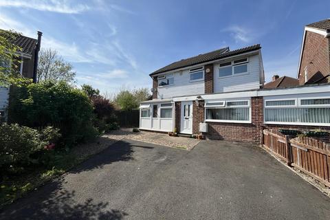 5 bedroom link detached house for sale, Villa Mount, Bradford BD12