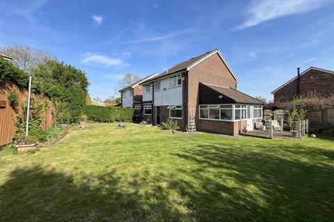 21 Villa Mount, Wyke, Bradford, BD12 9LD