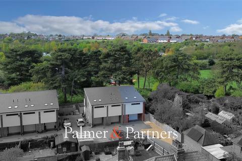 1 bedroom semi-detached house for sale, Langer Road, Felixstowe, Suffolk, IP11