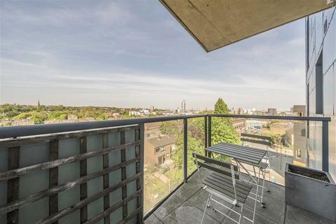 1 bedroom flat for sale, Parkside Avenue, London SE10