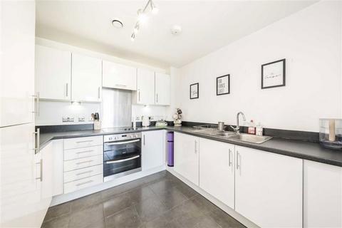 1 bedroom flat for sale, Parkside Avenue, London SE10