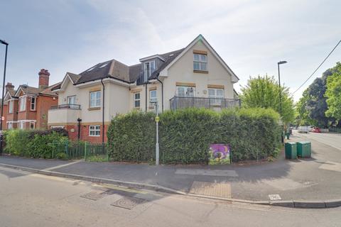 2 bedroom flat for sale, Weston Lane, Southampton