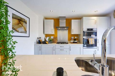 undefined, Highclifffe, Biddenham