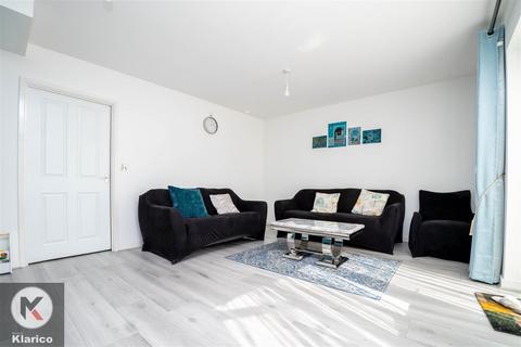 16 Manston Road, Birmingham, B26 2TS