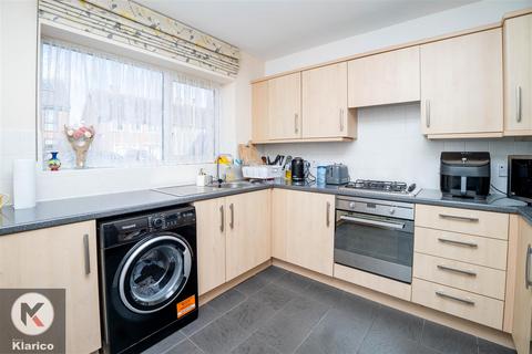 16 Manston Road, Birmingham, B26 2TS