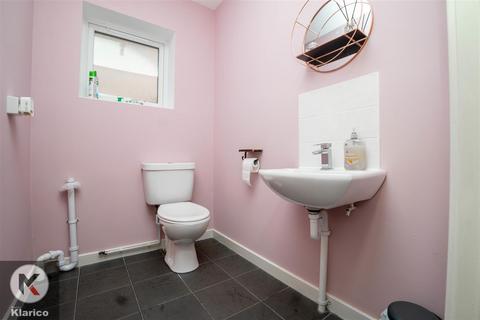 16 Manston Road, Birmingham, B26 2TS