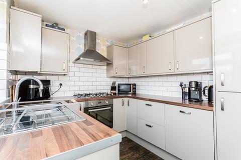 18 Heswall Drive, Walshaw, Bury, BL8 3BY
