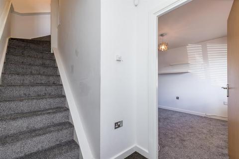 2 bedroom townhouse to rent, Kelbrook Grove, Stoke-on-Trent ST1