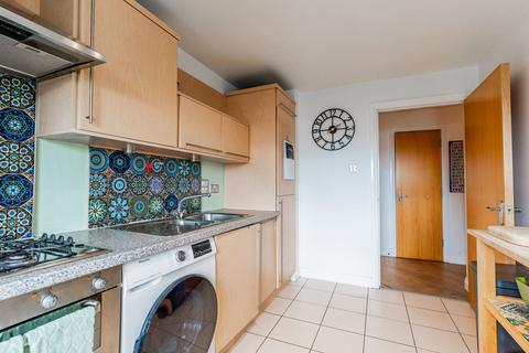 2/1, 41 Minerva Way, Glasgow, G3 8GF