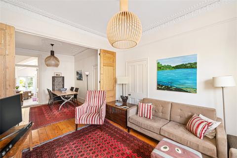 47 Shandon Road, London, SW4 9HS