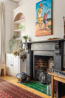47 Shandon Road, London, SW4 9HS