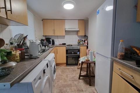 4 bedroom house to rent, Viaduct Road, Brighton