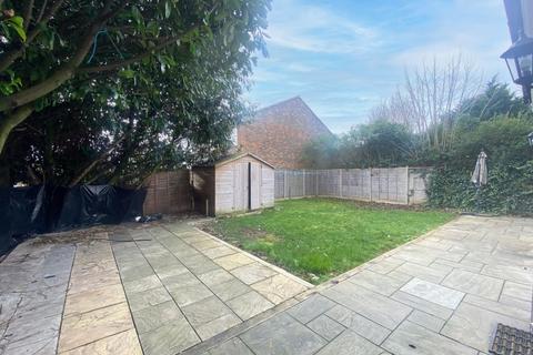 House share to rent, Uxbridge Road, Stanmore, HA7 3LJ