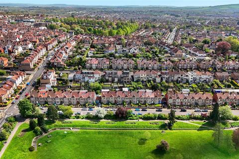 4 bedroom terraced house for sale, Sylvia Avenue, Knowle, Bristol