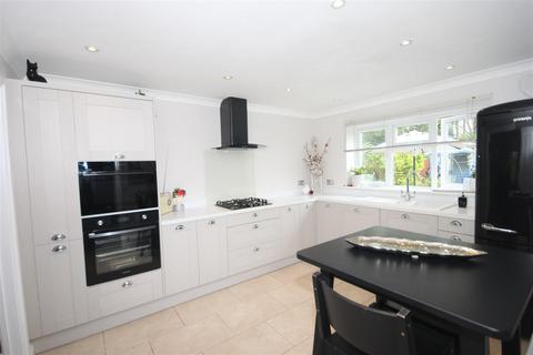 1 Burcombe Lane, Wilton, Salisbury, SP2 0FF
