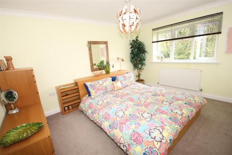 1 Burcombe Lane, Wilton, Salisbury, SP2 0FF