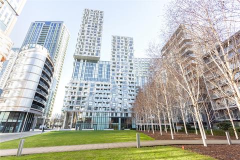 undefined, Lincoln Plaza, South Quay, E14